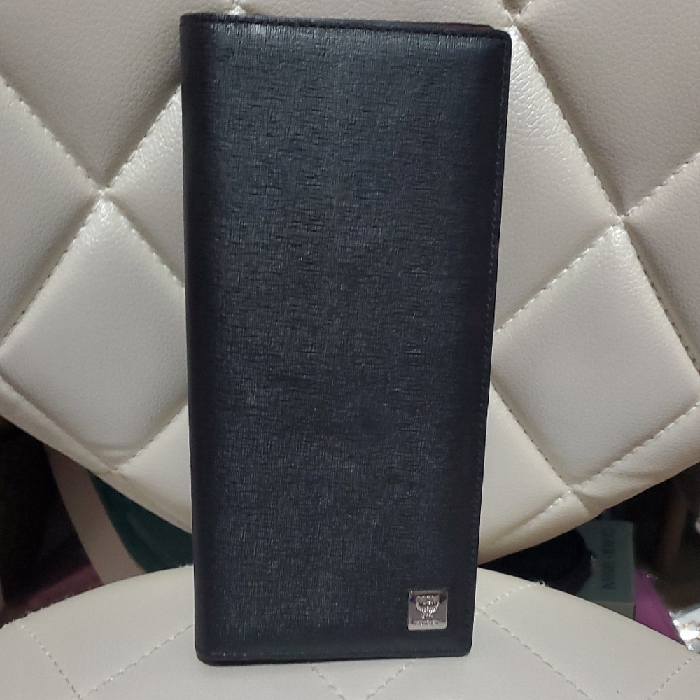 MCM Black Long Leather Card & Key Holder - Picture 2 of 8